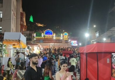 चतु:शृंगी मंदिरात नवरात्रोत्सवानिमित्त भाविकांची गर्दी; परिसरात भक्तिमय वातावरण